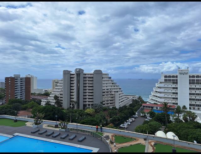 2 BEDROOM APARTMENT FOR SALE IN UMHLANGA CENTRAL